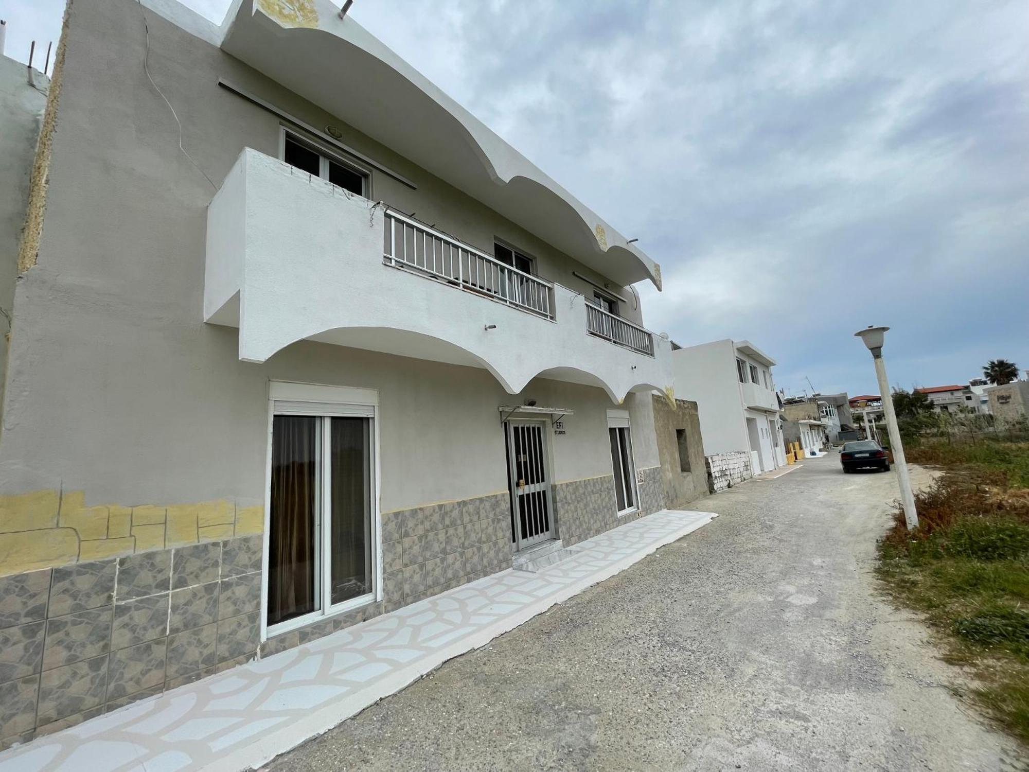 Efi 2 Apartment